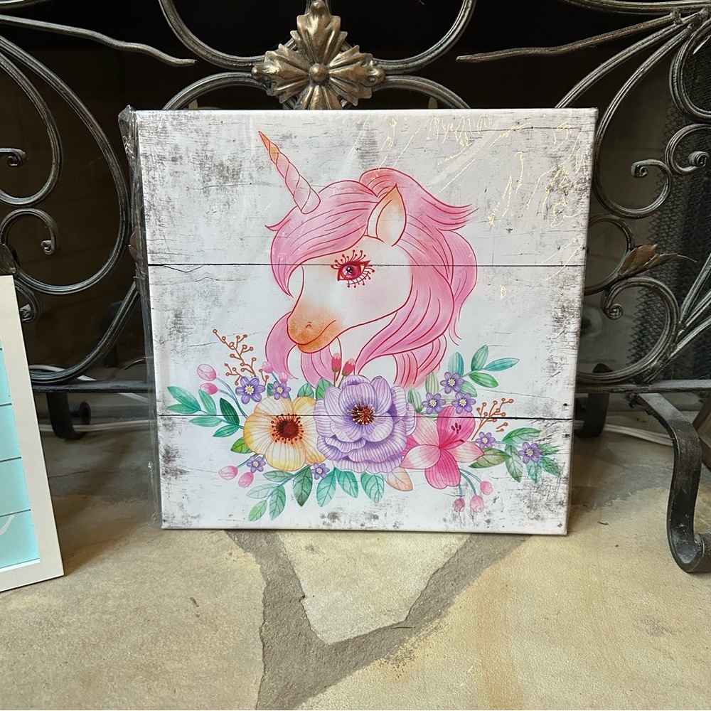 NWT Unicorn Wall Art Picture